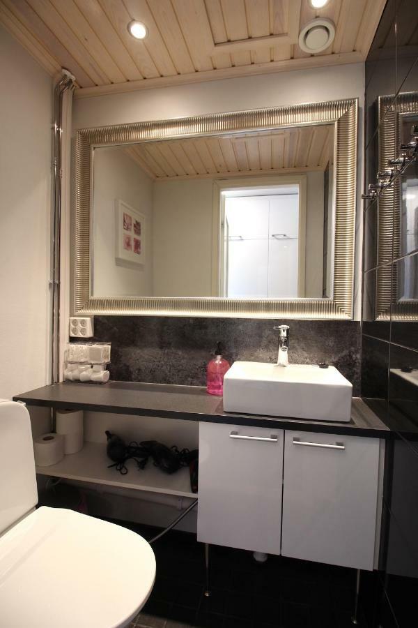 Santalux Apartment Xl Rovaniemi Bagian luar foto